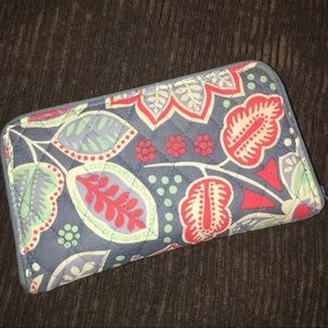 Vera Bradley Accordion Wallet